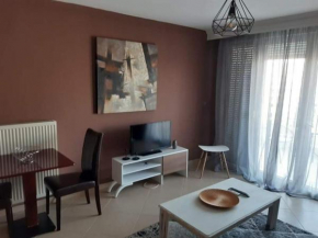 Eclectic Apartment, free parking